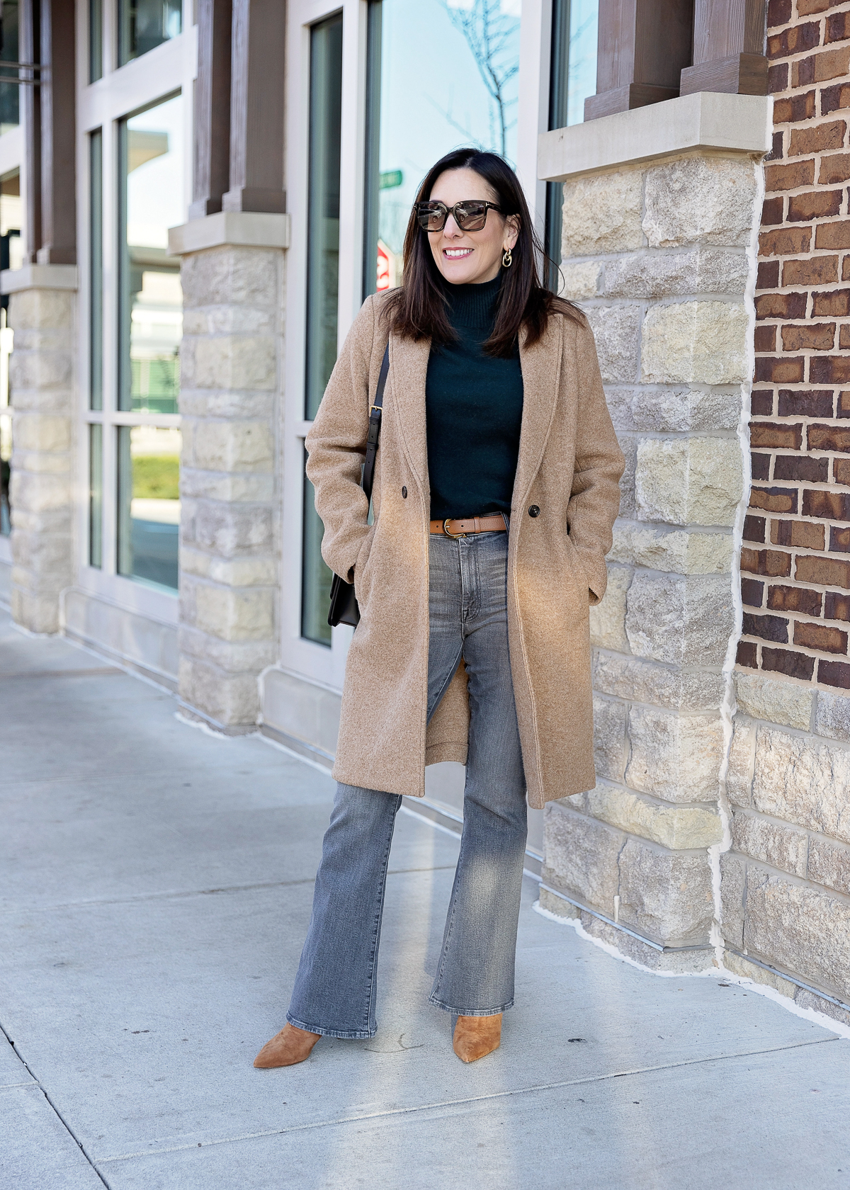 How one can Put on Gray Denims This Winter: Outfit Concepts You’ll Love